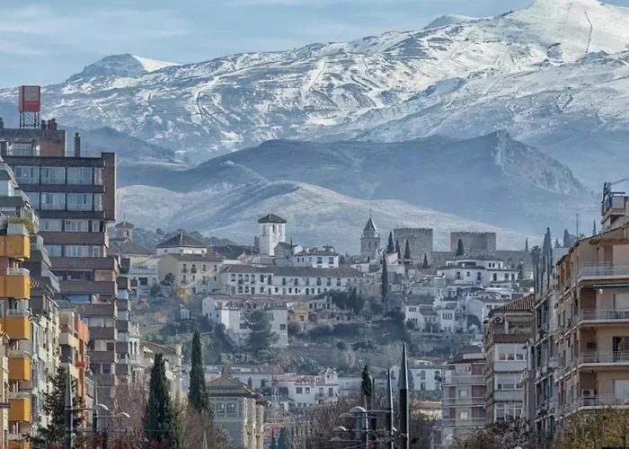 Plaza De La Caleta * Granada